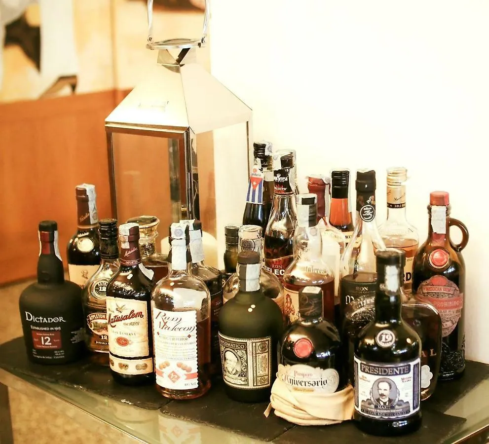 Hotel Colorado تْشيزيناتيكو