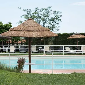https://nonno-trulli.it-tuscanyhotel.com