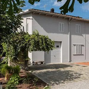 Bed & Breakfast Le Makè Campi Bisenzio