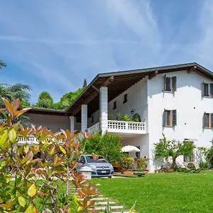 https://san-carlo-appartamenti-vacanze.it-lombardy.com