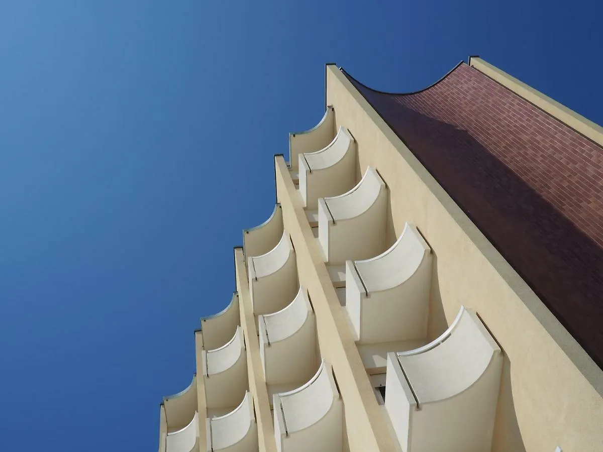 Hotel Colorado Cesenatico 4*,  Italy